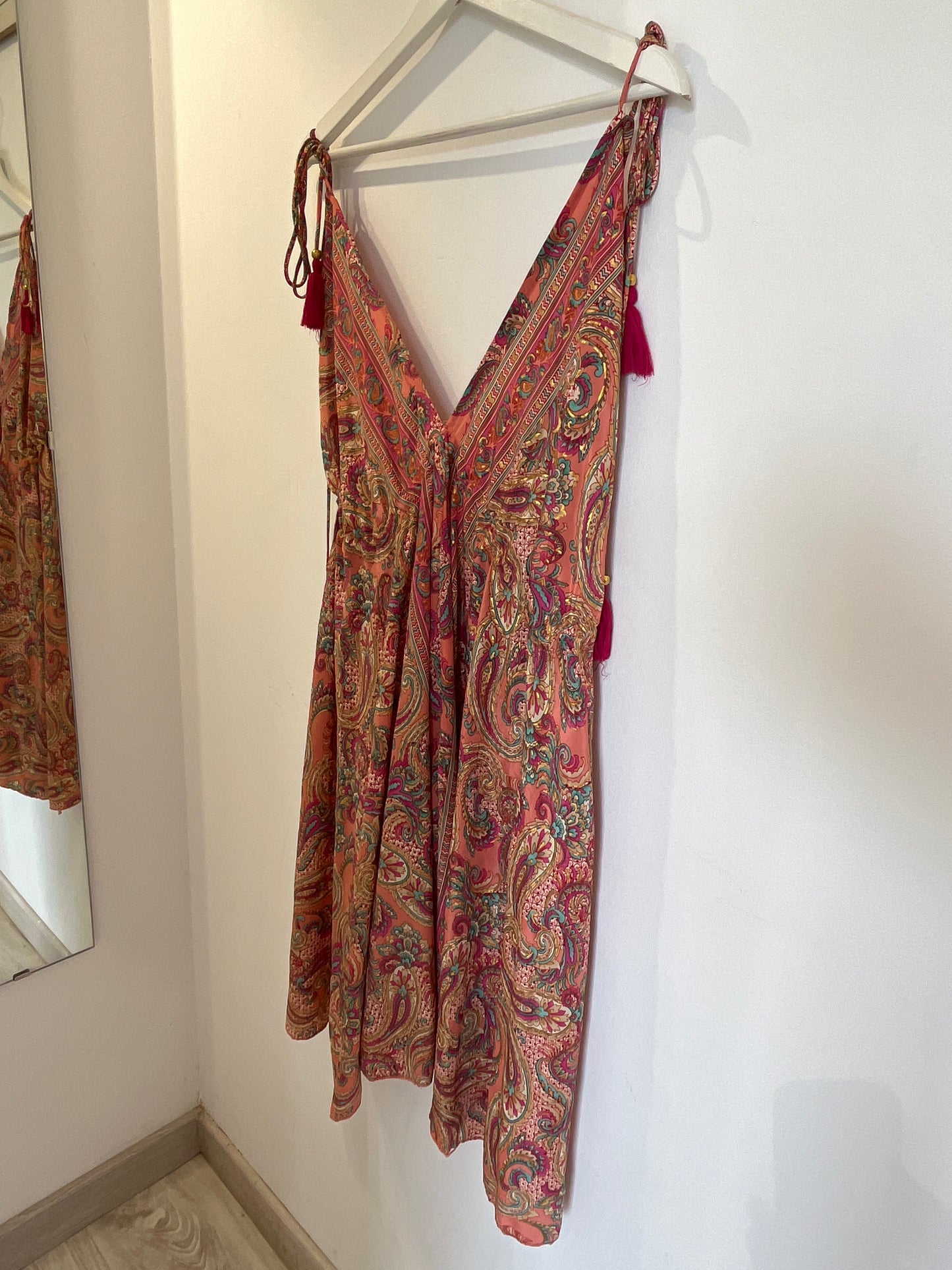 Vestido de Seda Corto